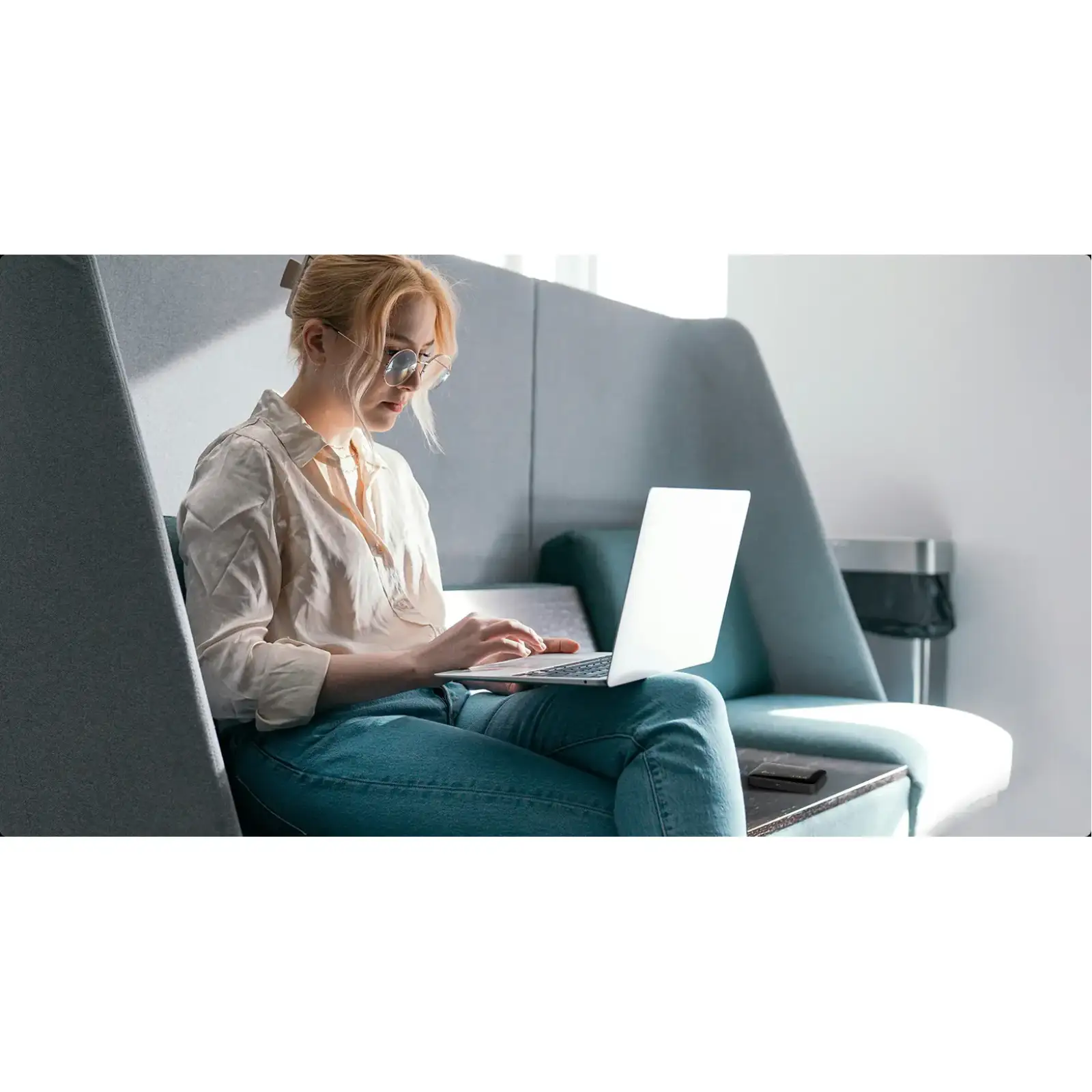 Бездротовий 3G/4G маршрутизатор TP-Link M7005 Black UA