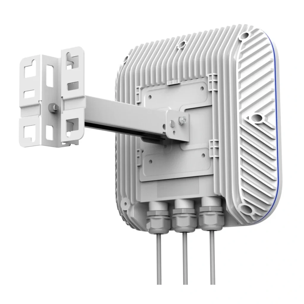 Точка доступа Ruijie Reyee RG-RAP6260(H) (AX6000, WiFi6, IP68 outdoor, 1x2,5GE, 1xSFP, 4x4, 2.4G: 3dBi/5G: 4dBi, MU-MIMO, PoE/DC, Ruijie Cloud) UA
