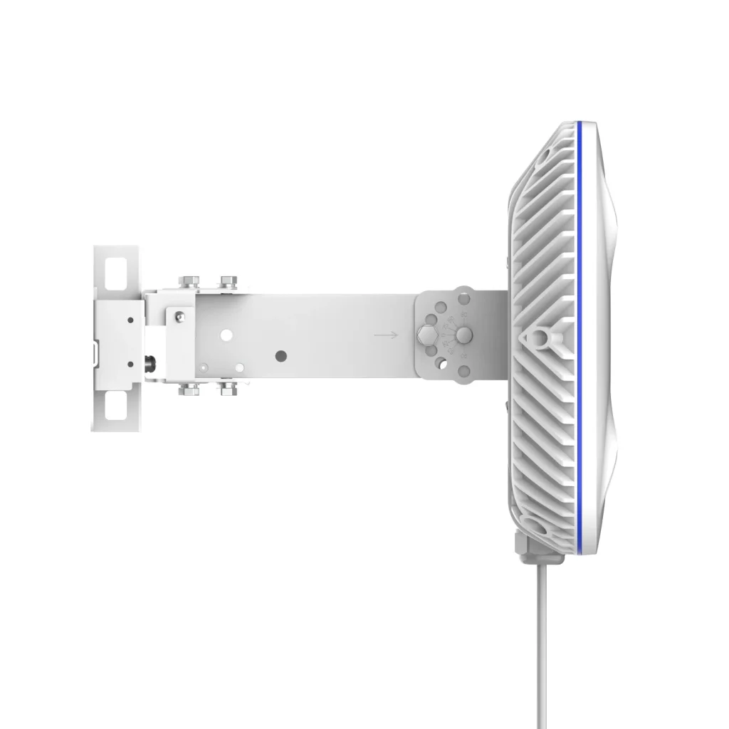 Точка доступу Ruijie Reyee RG-RAP6260(H)-D (AX6000, WiFi6, IP68 outdoor, 1x2,5GE, 1xSFP, 50/60 градусов, MU-MIMO 4x4, PoE/DC, Ruijie Cloud) UA