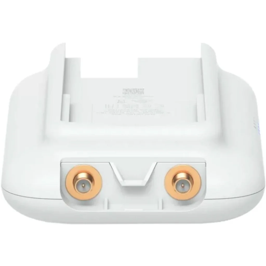 Точка доступа Ubiquiti UniFi UK-Ultra (AC1200, 2x2 MIMO, 1xGbE, 20 dBm + 2хRP-SMA для дополнительных внешних антенн, PoE) UA