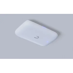 Точка доступа Ubiquiti UniFi UK-Ultra (AC1200, 2x2 MIMO, 1xGbE, 20 dBm + 2хRP-SMA для дополнительных внешних антенн, PoE) UA