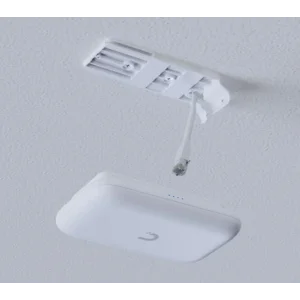 Точка доступа Ubiquiti UniFi UK-Ultra (AC1200, 2x2 MIMO, 1xGbE, 20 dBm + 2хRP-SMA для дополнительных внешних антенн, PoE) UA