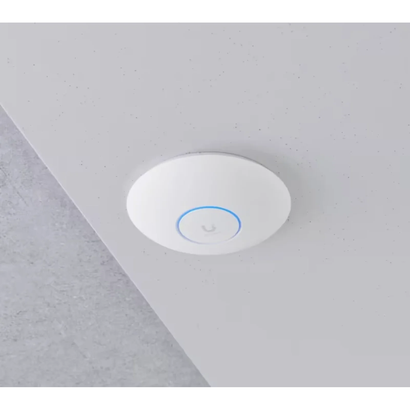Точка доступа Ubiquiti UniFi U7 Pro (U7-PRO) (AX9300, WiFi 7, 1х2,5 GbE, 6x6 MIMO, PoE+) UA