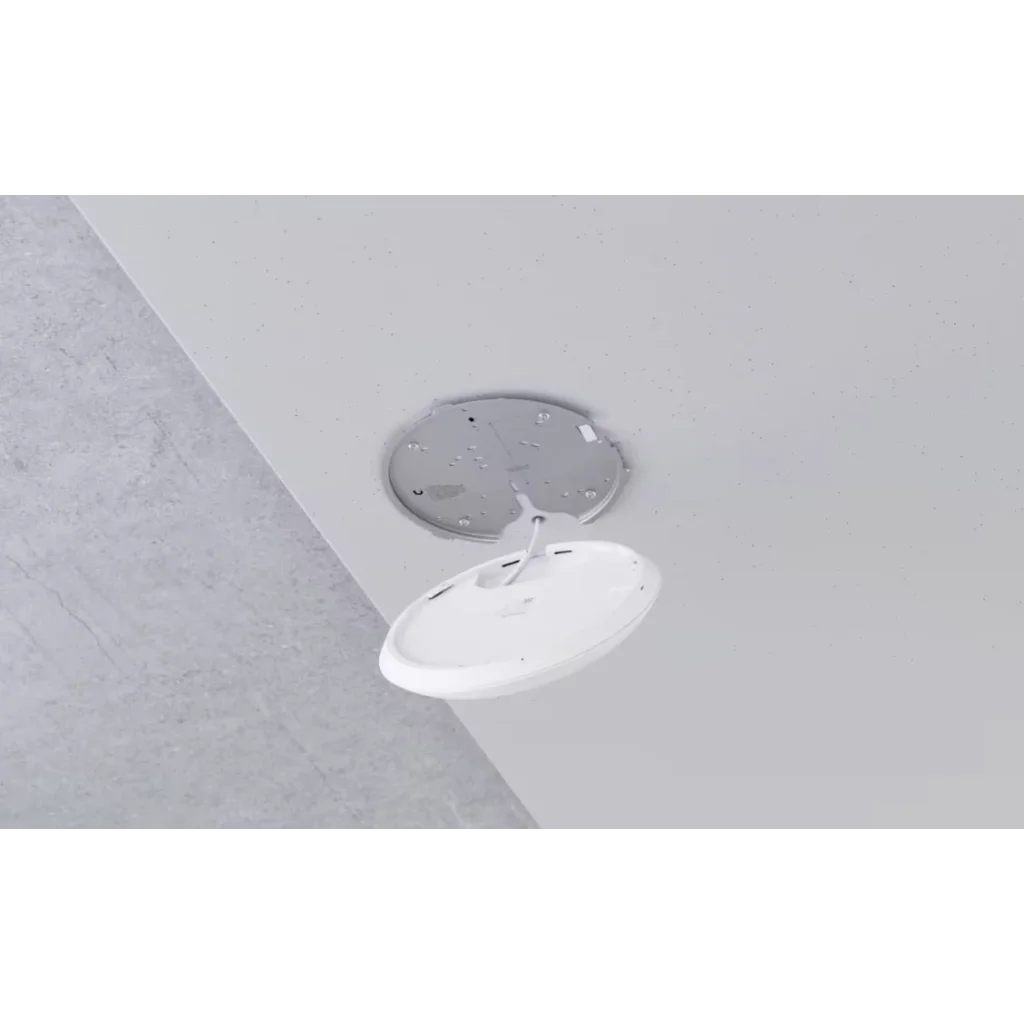 Точка доступу Ubiquiti UniFi U7 Pro (U7-PRO) (AX9300, WiFi 7, 1х2,5 GbE, 6x6 MIMO, PoE+) UA