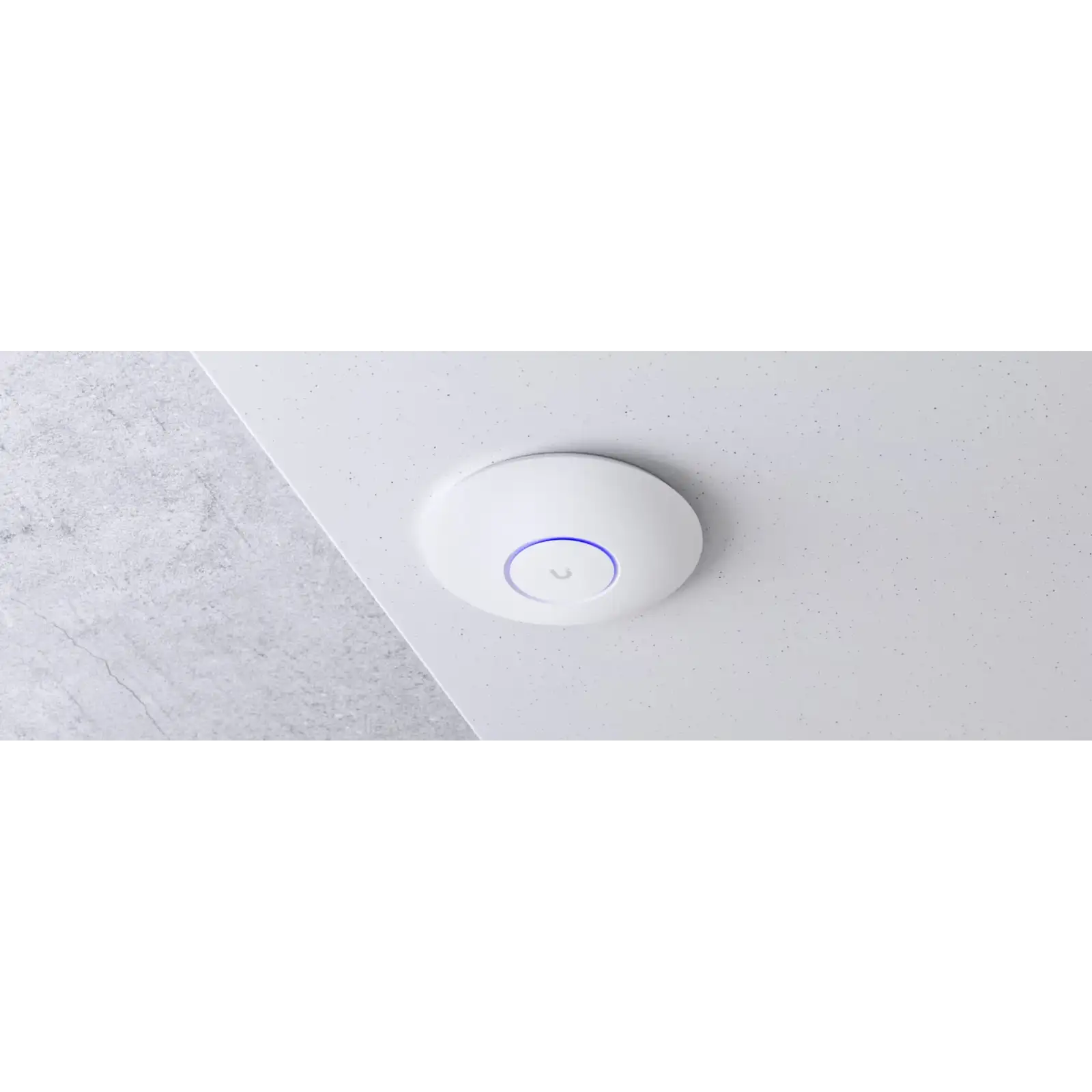 Точка доступу Ubiquiti UniFi nanoHD UAP-NANOHD (AC2033, 1xGE, 3dBi) UA