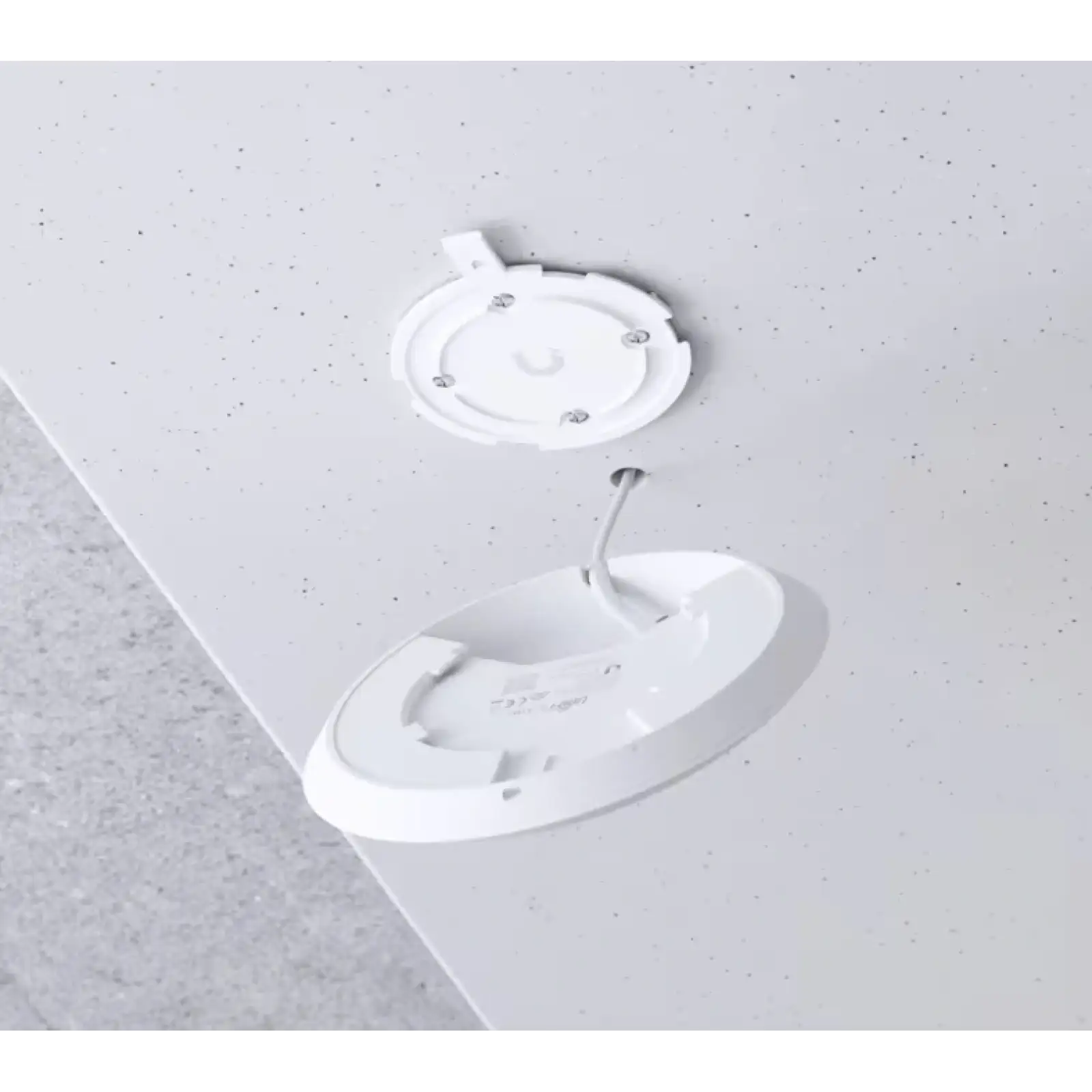 Точка доступу Ubiquiti UniFi nanoHD UAP-NANOHD (AC2033, 1xGE, 3dBi) UA