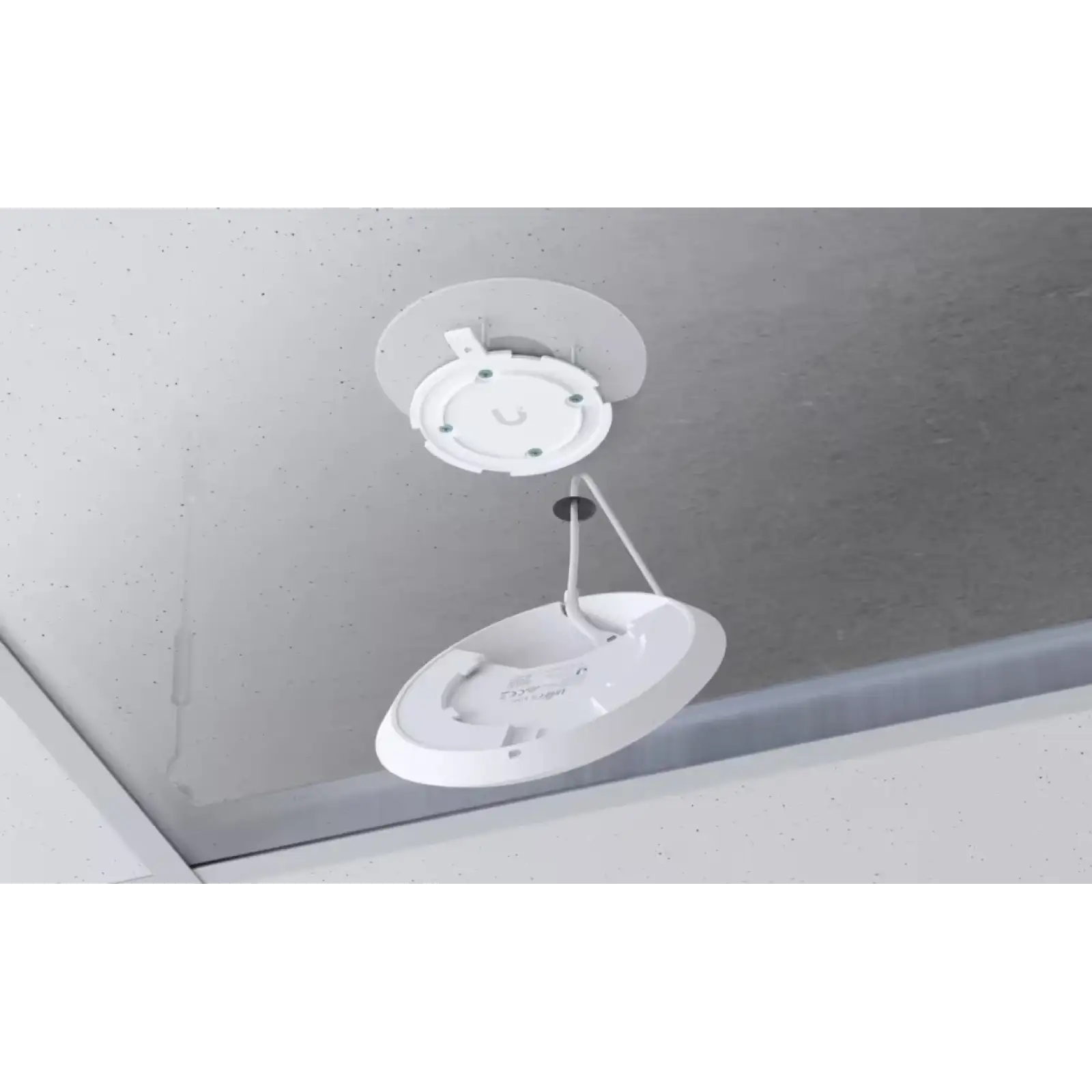 Точка доступу Ubiquiti UniFi nanoHD UAP-NANOHD (AC2033, 1xGE, 3dBi) UA