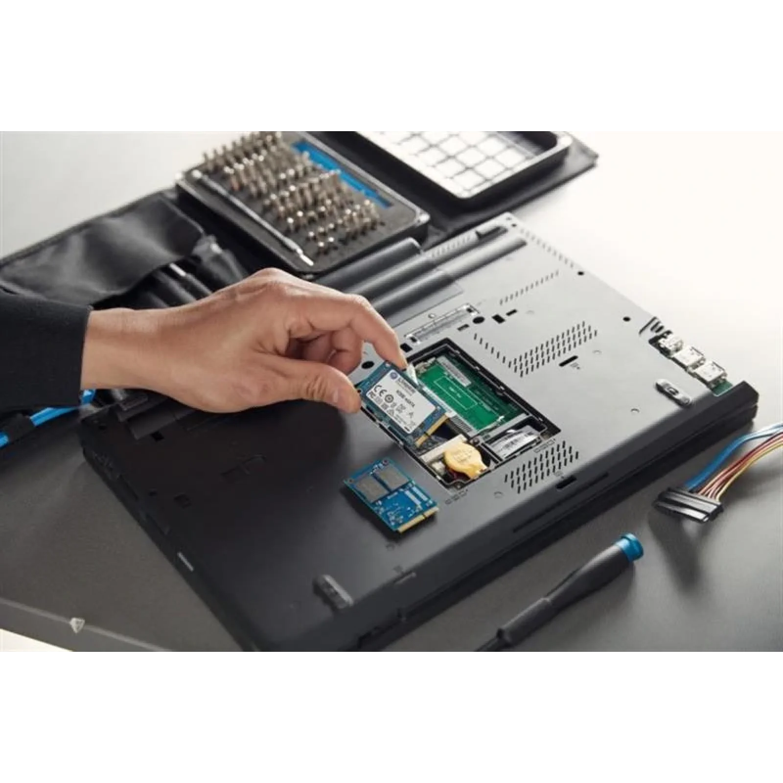 Накопичувач SSD 512GB Kingston KC600 mSATA SATAIII 3D TLC (SKC600MS/512G) UA