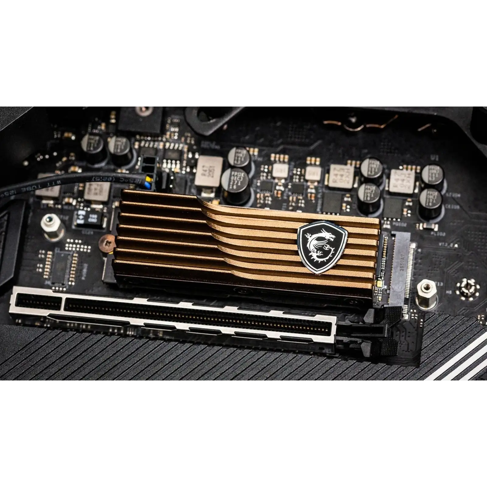 SSD накопичувач 1TB MSI Spatium M480 Pro HS M.2 2280 PCIe 4.0 x4 NVMe 3D NAND TLC (S78-440L1J0-P83) UA