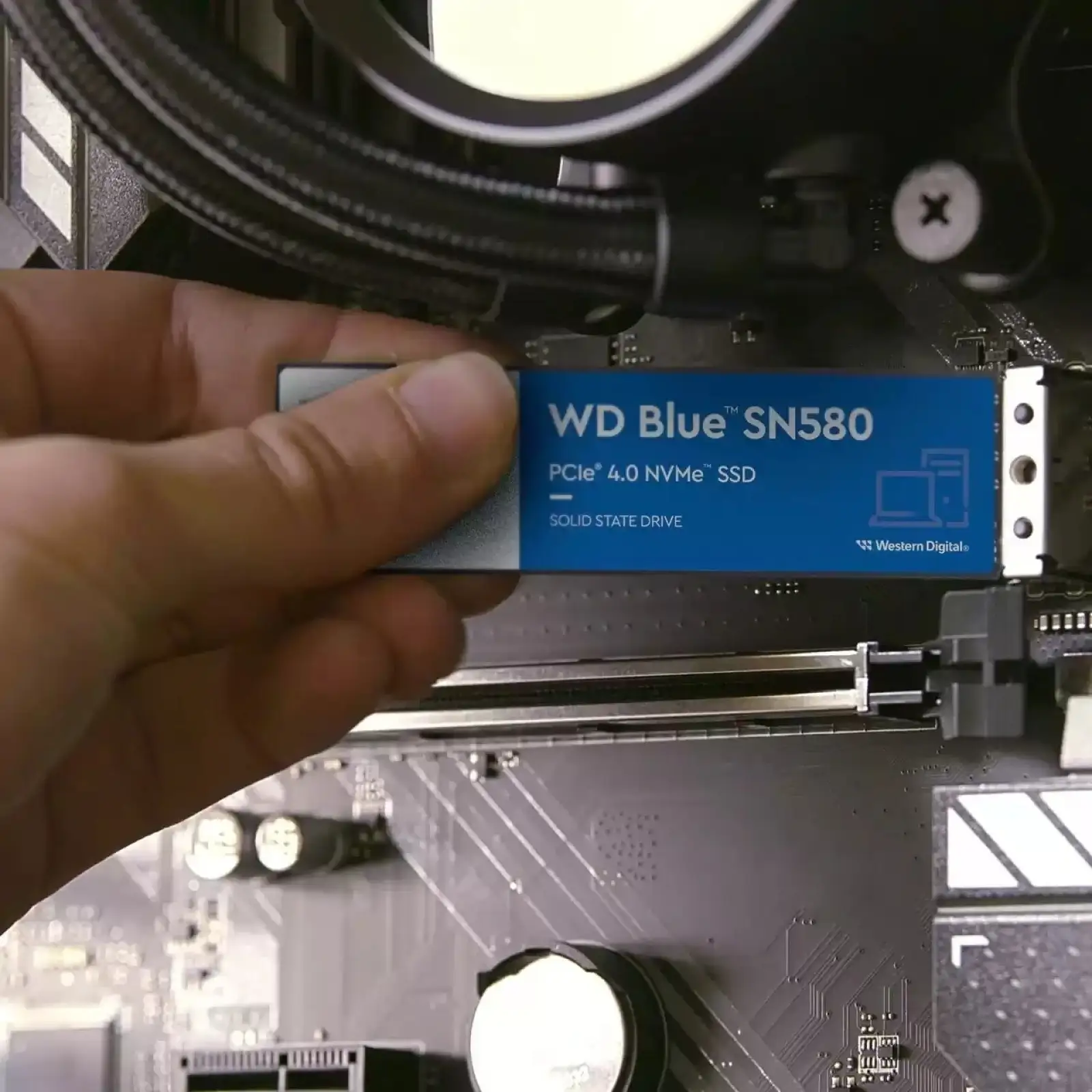 Накопитель SSD 1ТB WD Blue SN580 M.2 2280 PCIe 4.0 x4 3D TLC (WDS100T3B0E) UA
