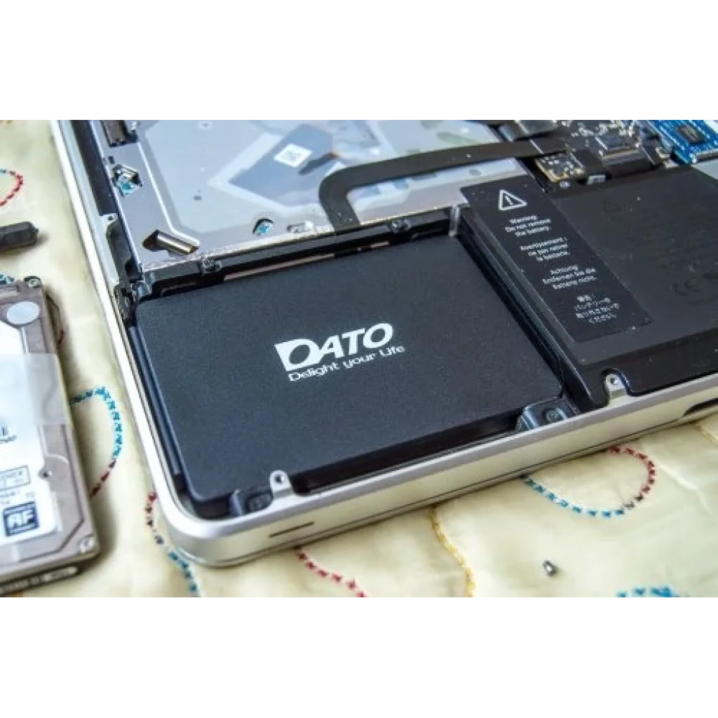 Накопичувач SSD 256GB Dato DS700 2.5
