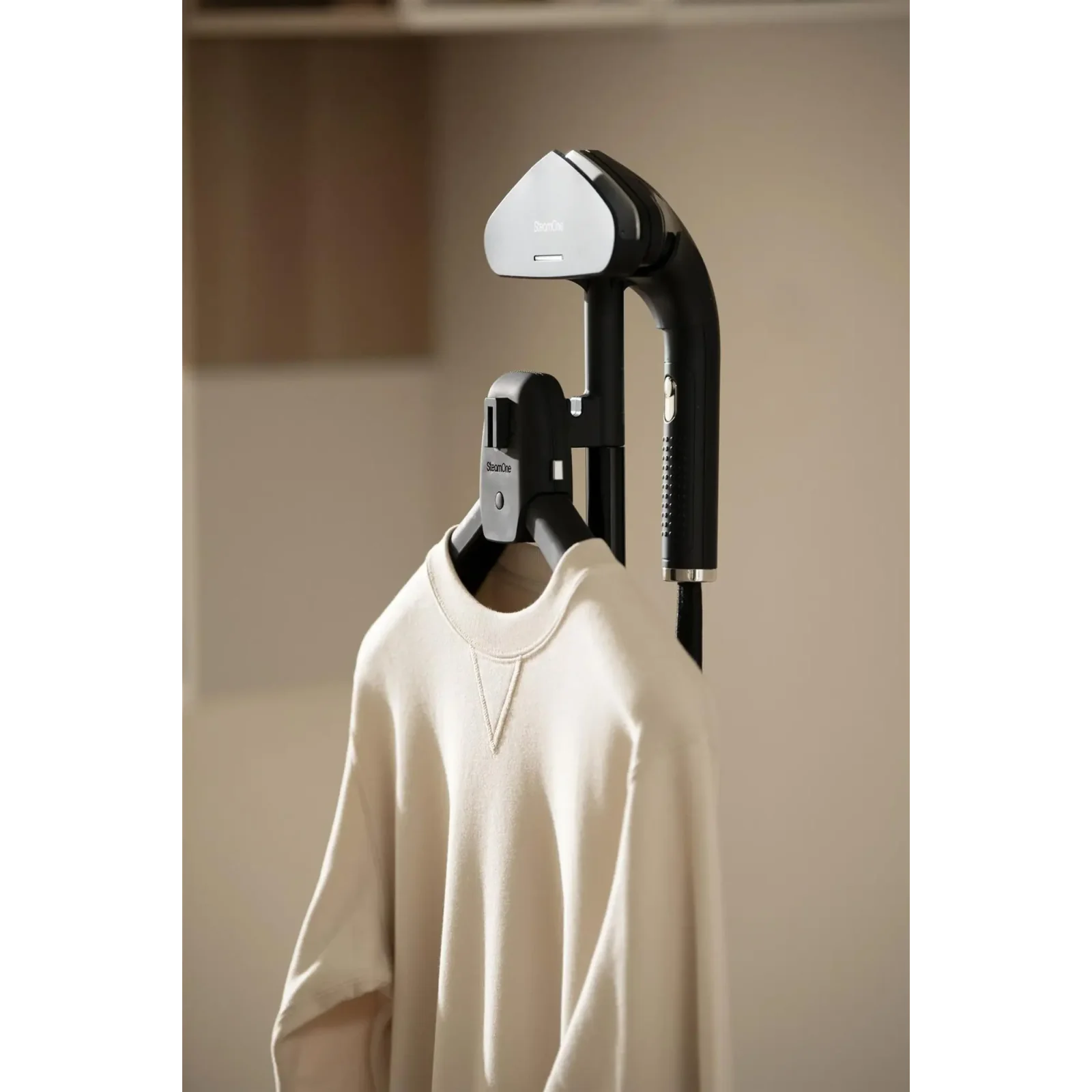 Отпариватель SteamOne EUST01 UA