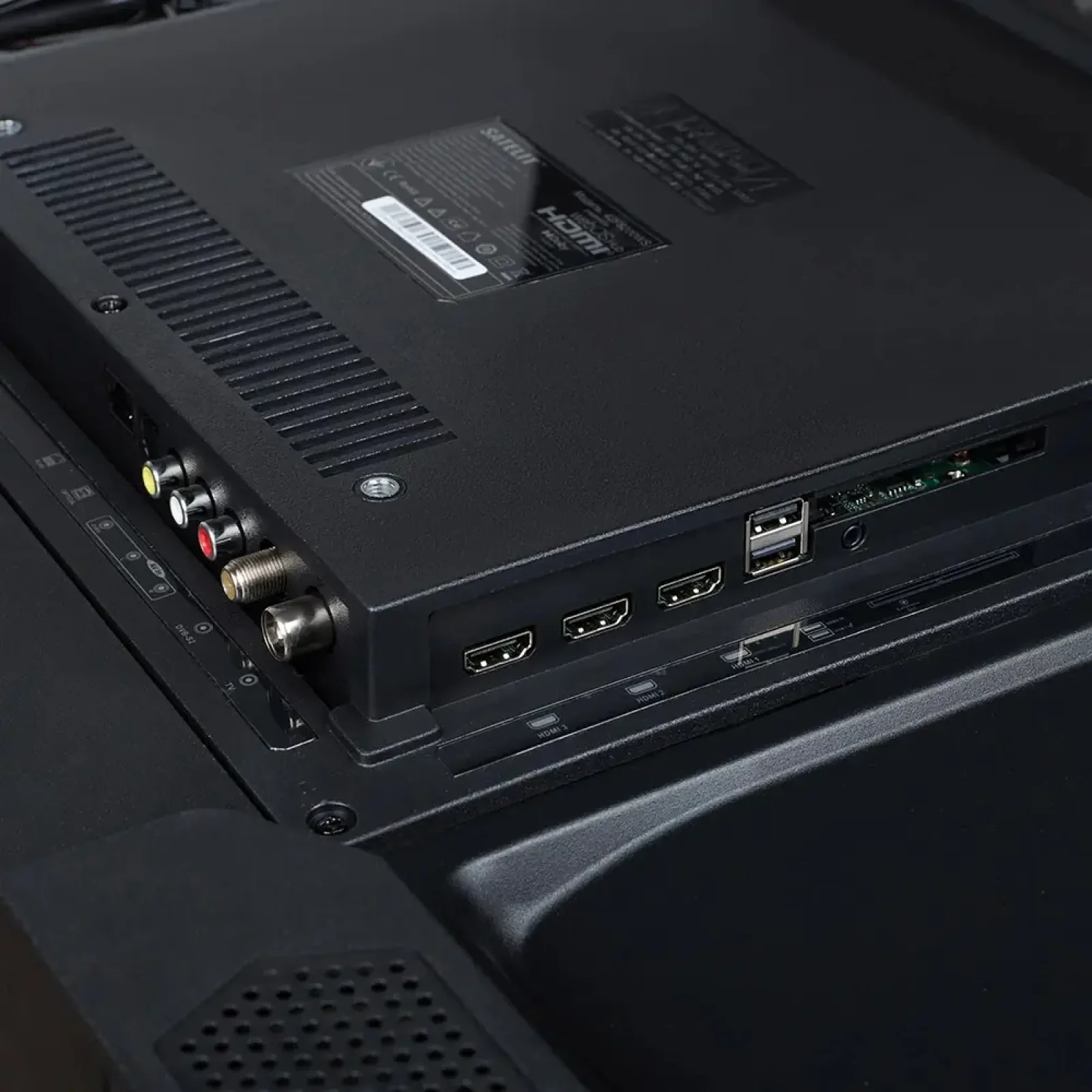 Телевизор Satelit 42F8200WS UA