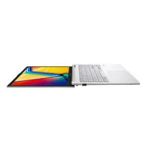 Ноутбук Asus Vivobook Go 15 E1504FA-BQ2838 Cool Silver (90NB0ZR1-M04KF0) UA