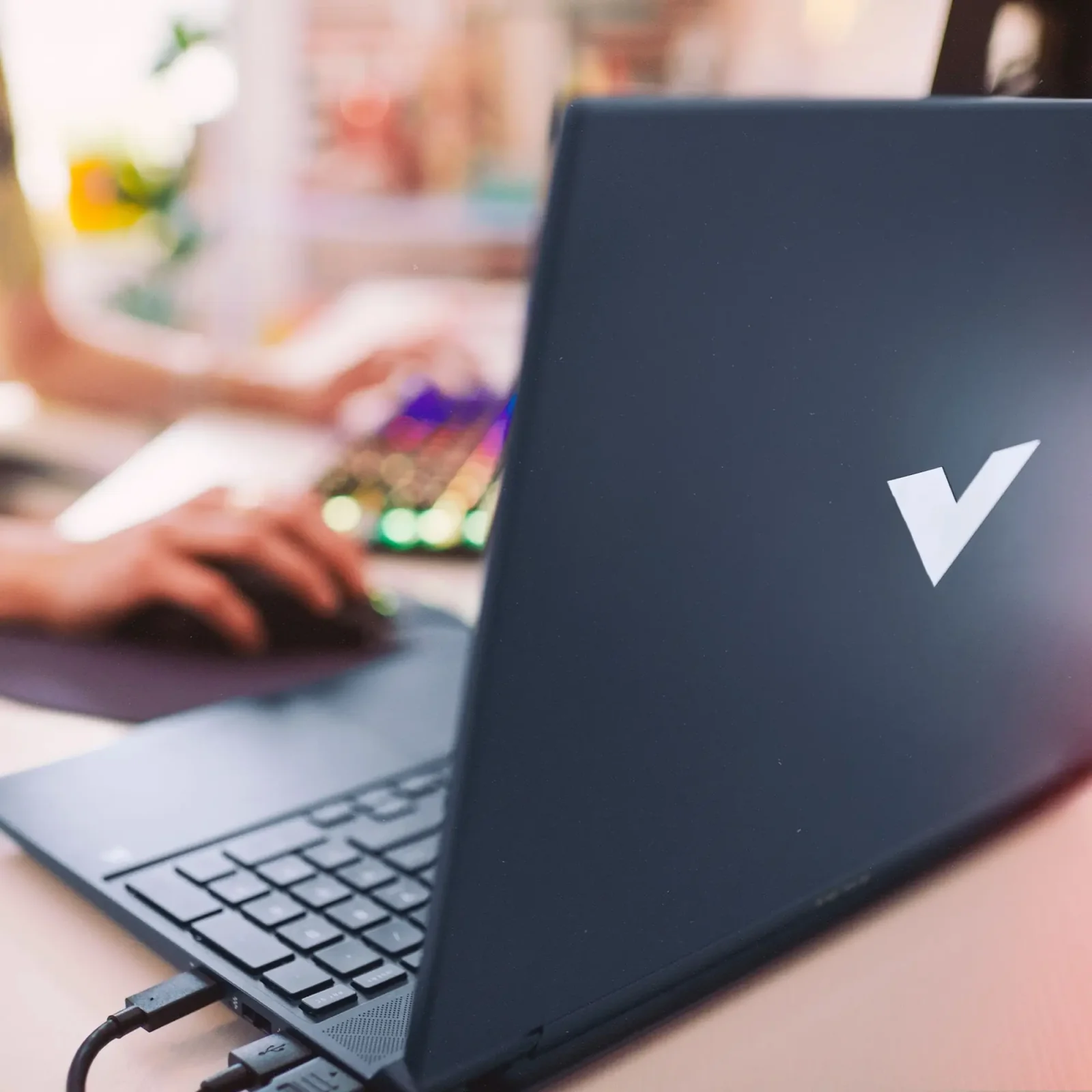 Ноутбук HP Victus 15-fb3053ua (C1XA3EA) Blue UA