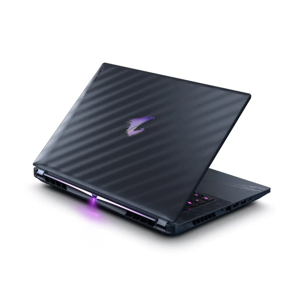 Ноутбук Gigabyte Aorus Master 16 BZH (BZHC6UAE65SP) Dark Tide UA