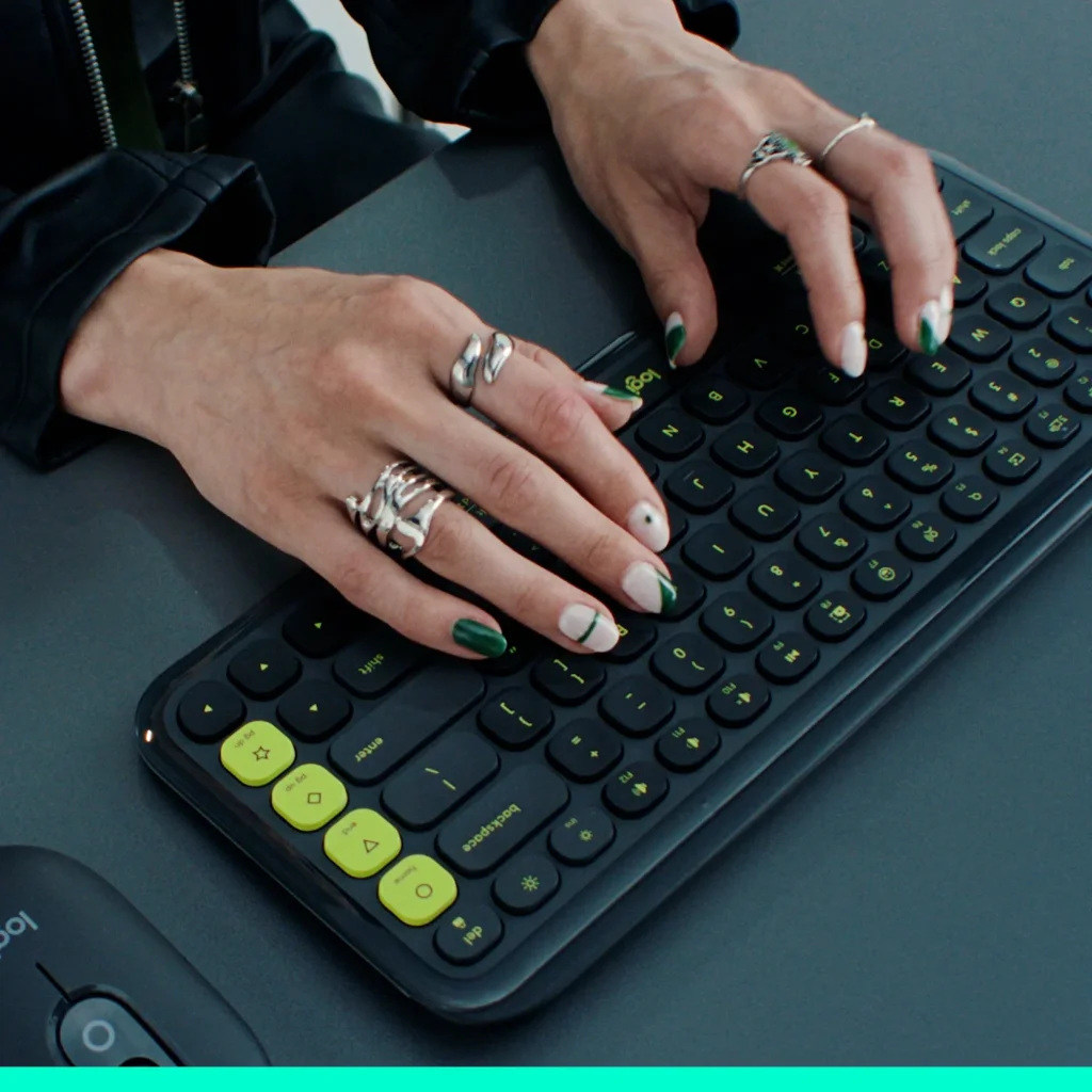 Клавіатура бездротова Logitech Pop Icon Keys Rose (920-013073) UA