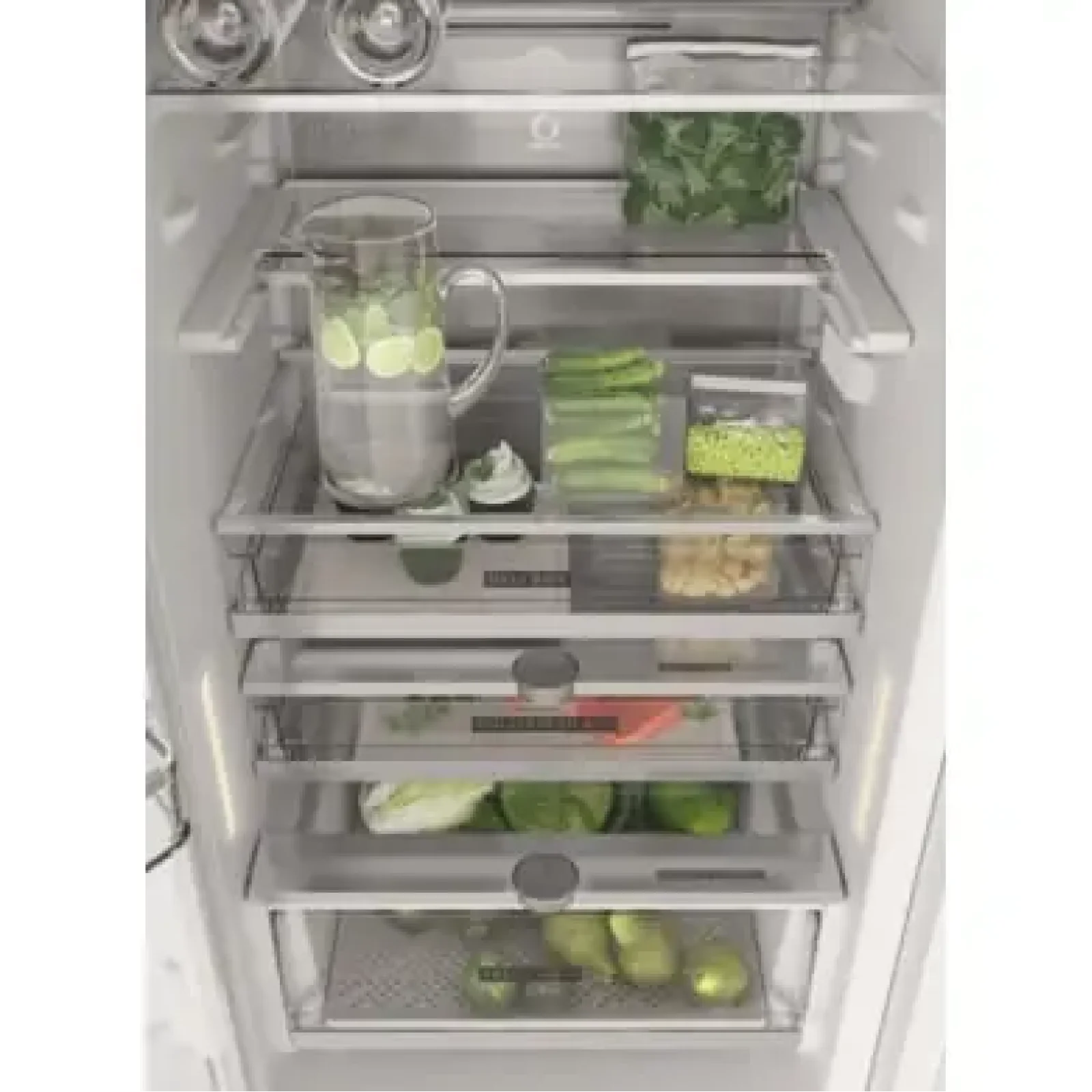 Встраиваемый холодильник Whirlpool WHC20 T593 UA