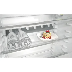 Встраиваемый холодильник Whirlpool SP40 801 EU UA