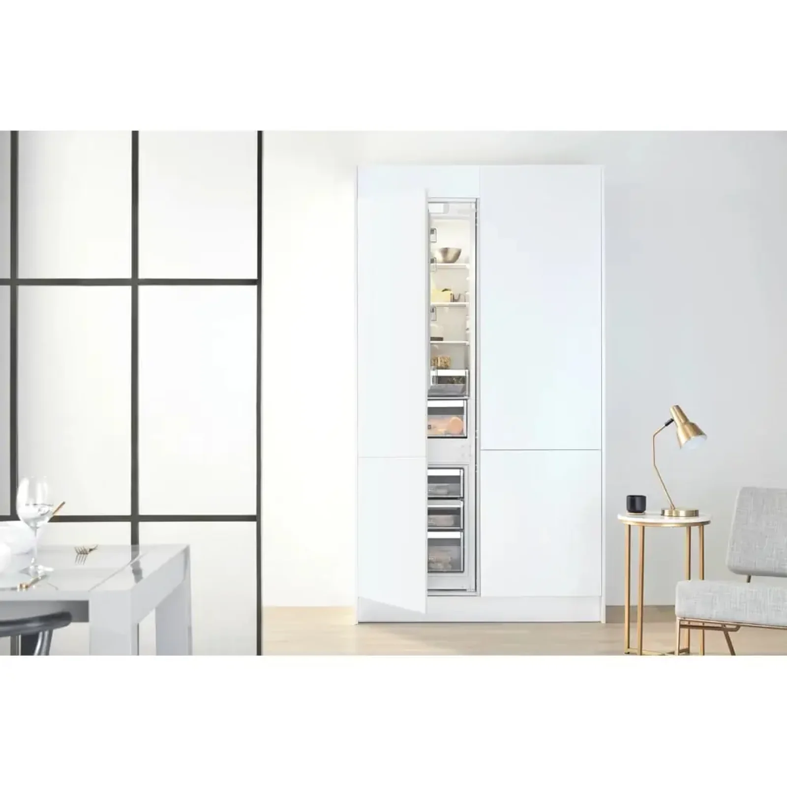 Встраиваемый холодильник Whirlpool SP40 801 EU UA