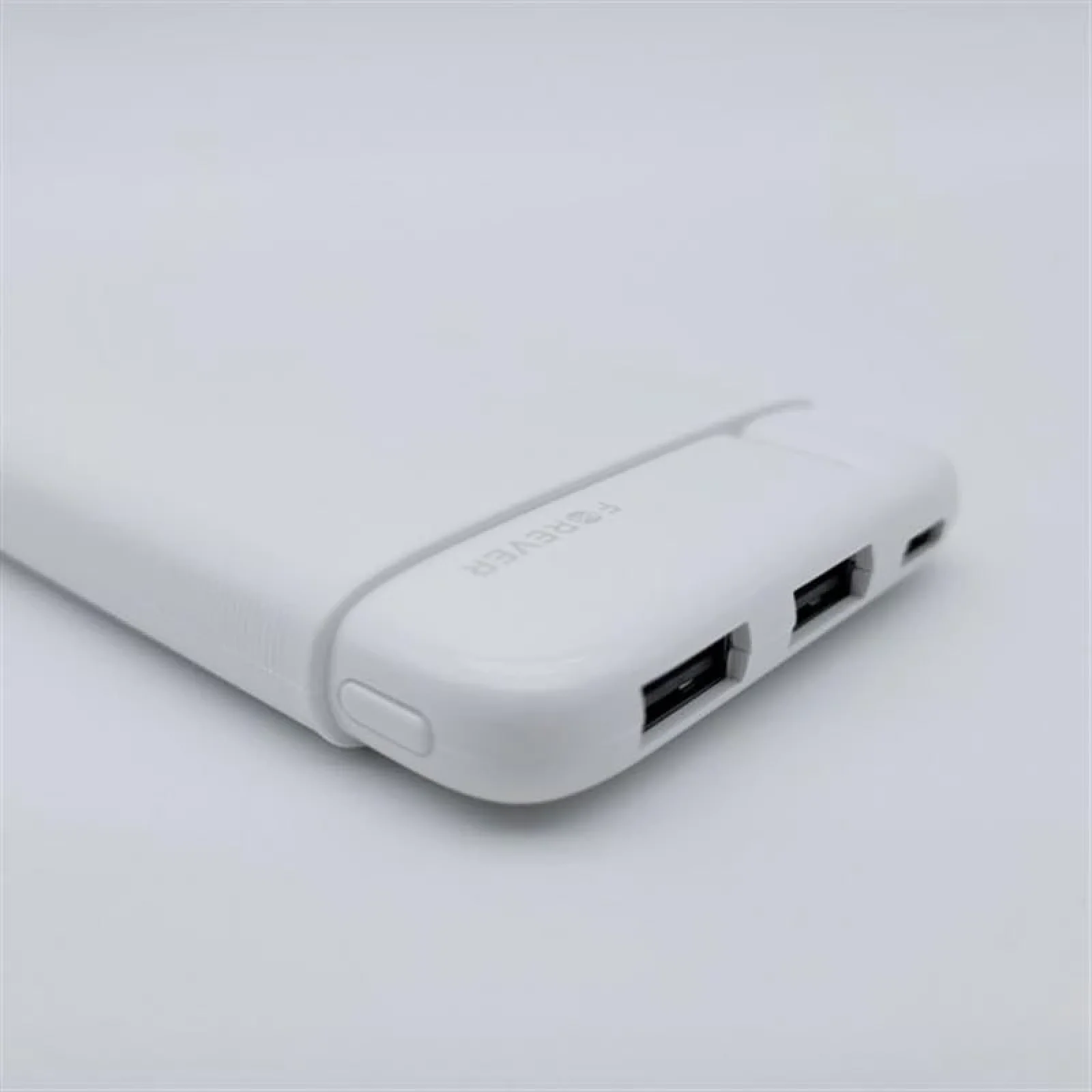 Внешний аккумулятор Forever TB-100M 10000mAh White (1283126565106) UA