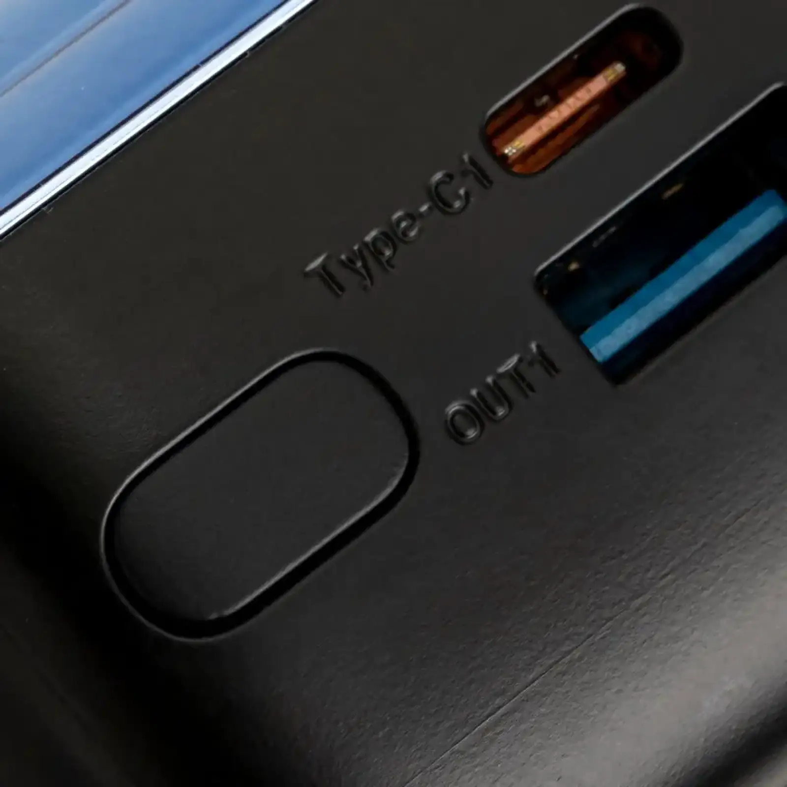 Внешний аккумулятор Rivacase Rivapower 30000mAh Black (VA1080) UA