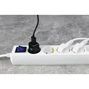 Фільтр живлення 2E (2E-U05ESM3W) 5хSchuko, 3 м, білий UA
