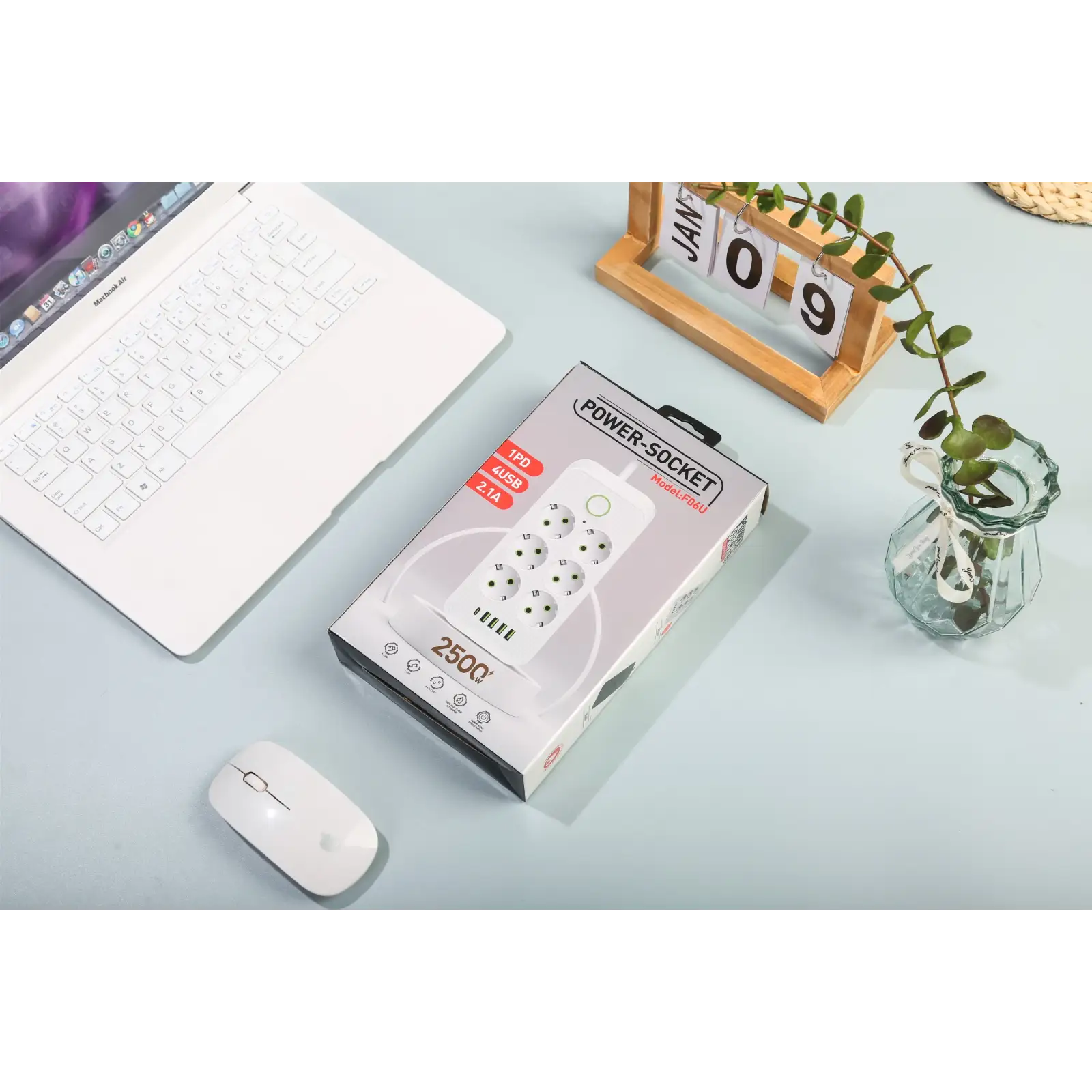 Сетевой фильтр XoKo SP-6-4-1 6 розеток, 5 USB, 2 м White (XК-SP6-4-1-WH) UA
