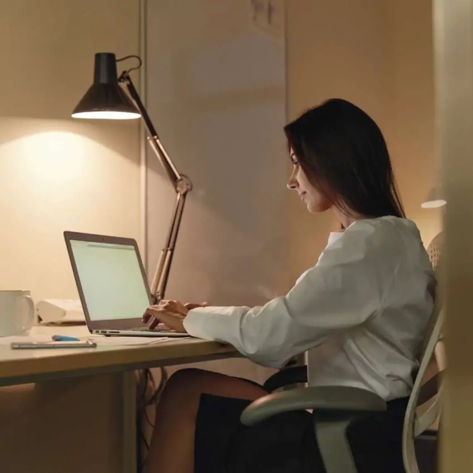 Фильтр питания Emos (PC1521R) с выключателем, 5 розеток, 1.5м, Black UA