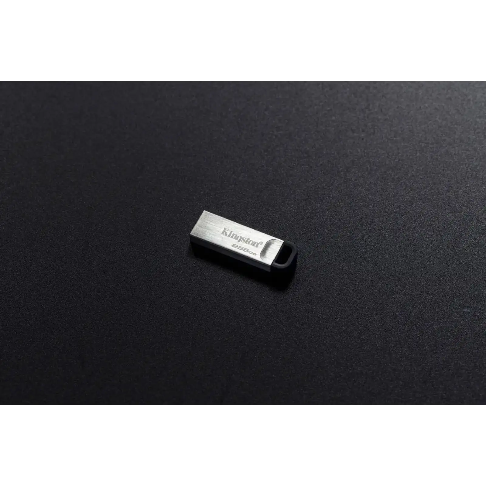 Флеш-накопичувач USB3.2 64GB Kingston DataTraveler Kyson Silver/Black (DTKN/64GB) UA