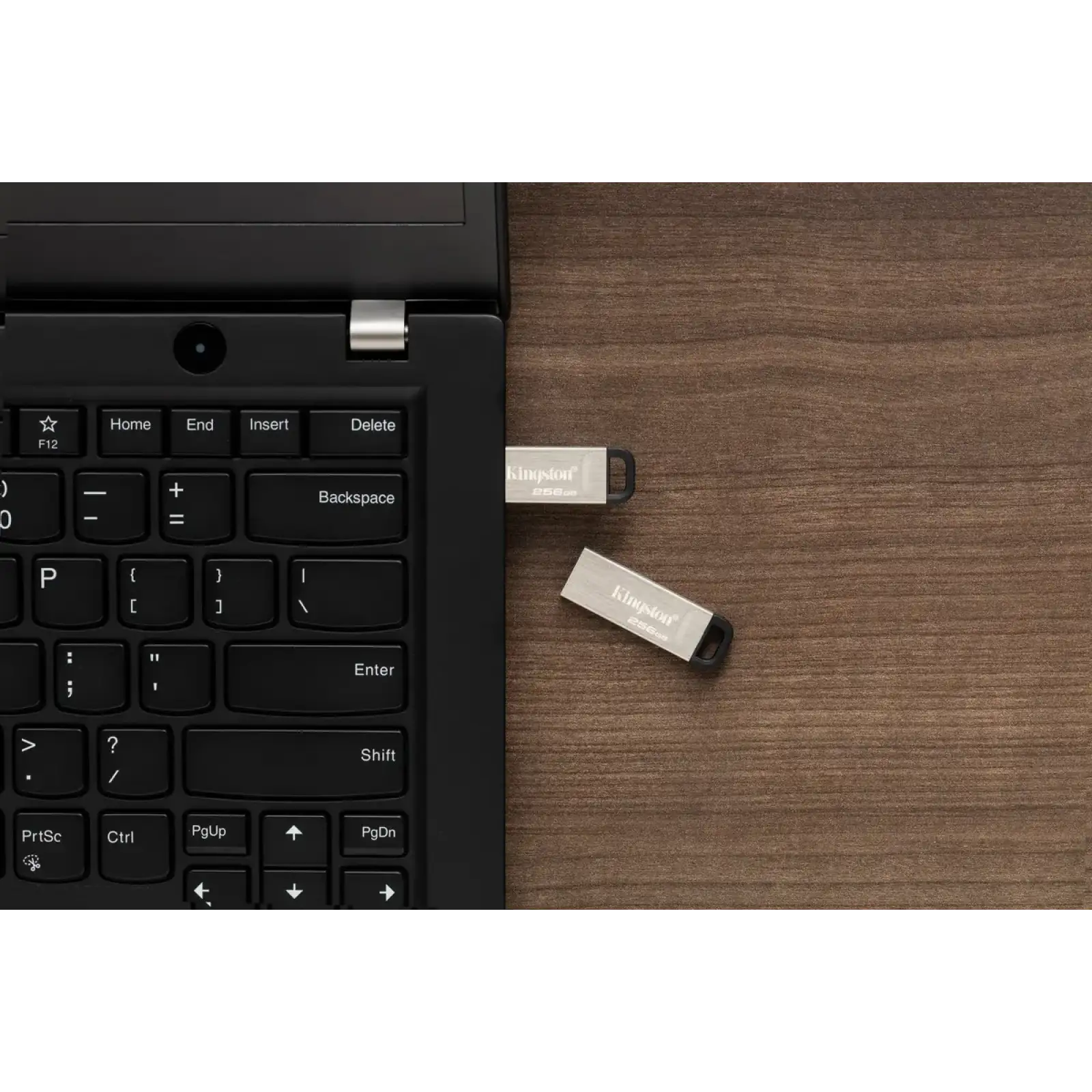 Флеш-накопичувач USB3.2 64GB Kingston DataTraveler Kyson Silver/Black (DTKN/64GB) UA