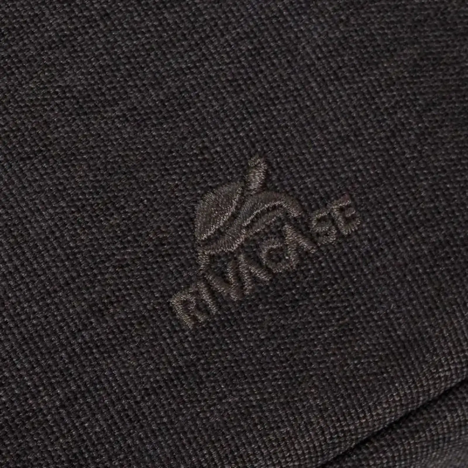 Чохол для ноутбука RivaCase 7705 15.6