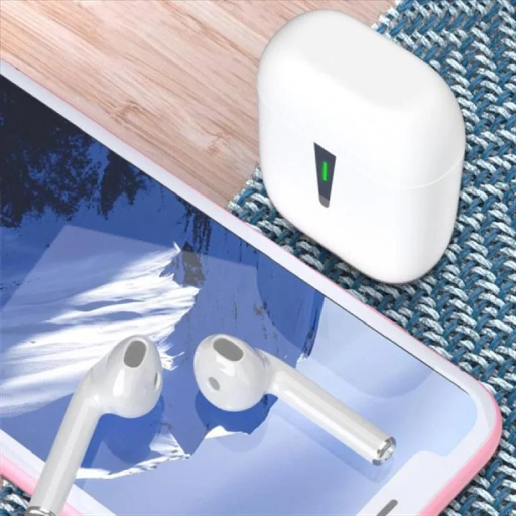 Bluetooth-гарнітура SkyDolphin TWS SL22 White (BTE-000176) UA