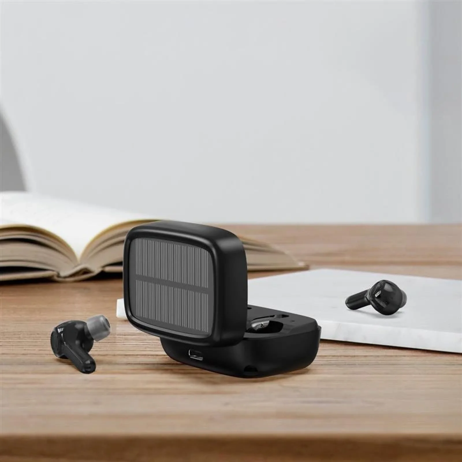 Bluetooth-гарнітура Choetech TWS із сонячною панеллю (BH-T09) UA