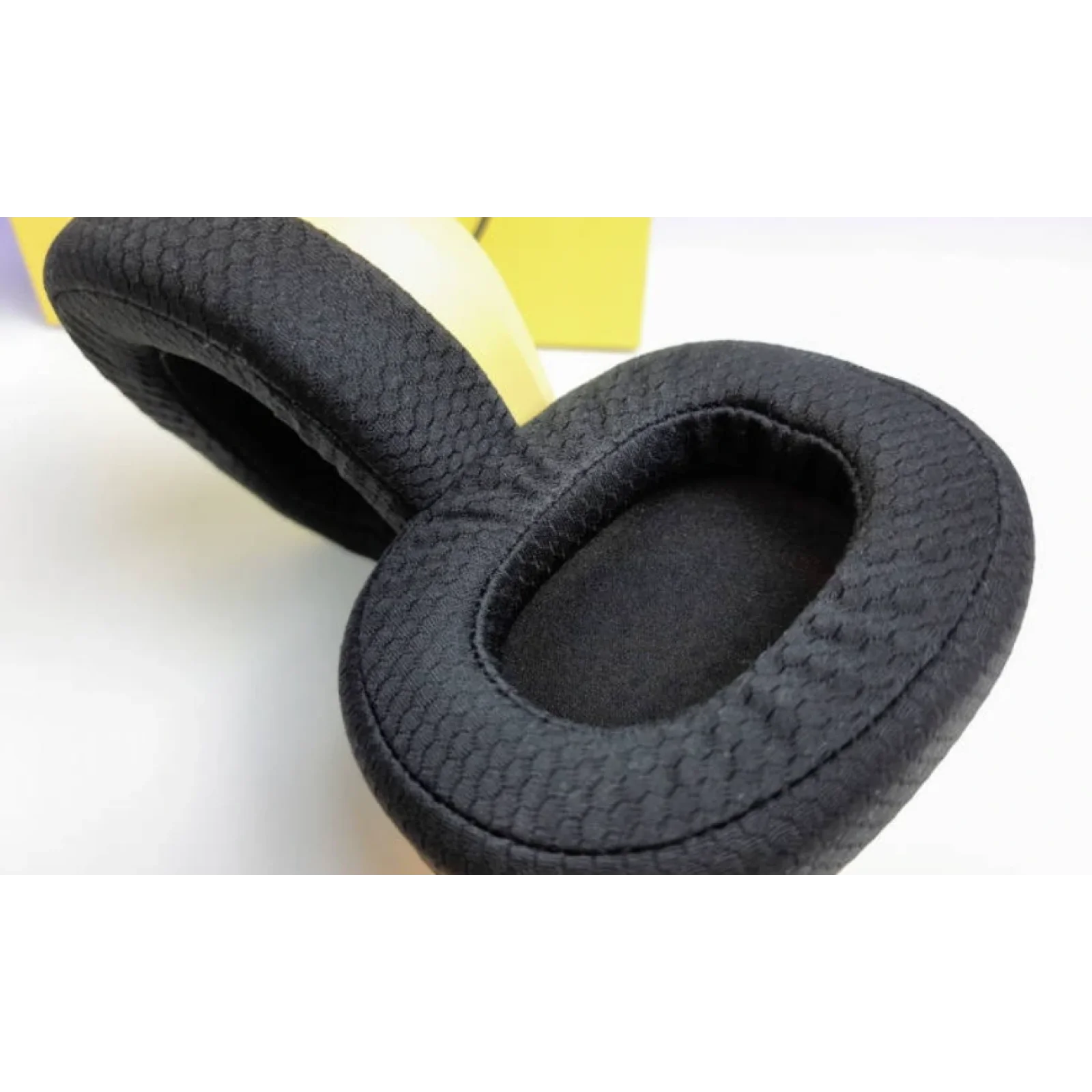 Bluetooth-гарнітура Hator Hyperpunk 2 Wireless Tri-mode Black/Yellow (HTA-857) UA
