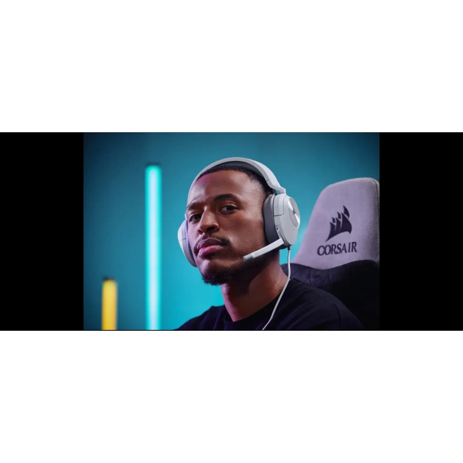 Гарнітура Corsair HS55 Surround Headset White (CA-9011266-EU) UA