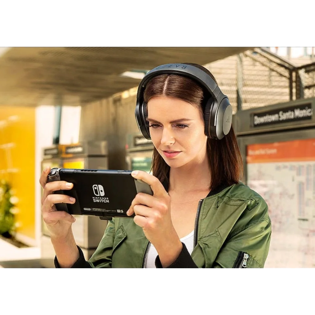 Bluetooth-гарнітура Razer Barracuda Black (RZ04-03790100-R3M1) UA