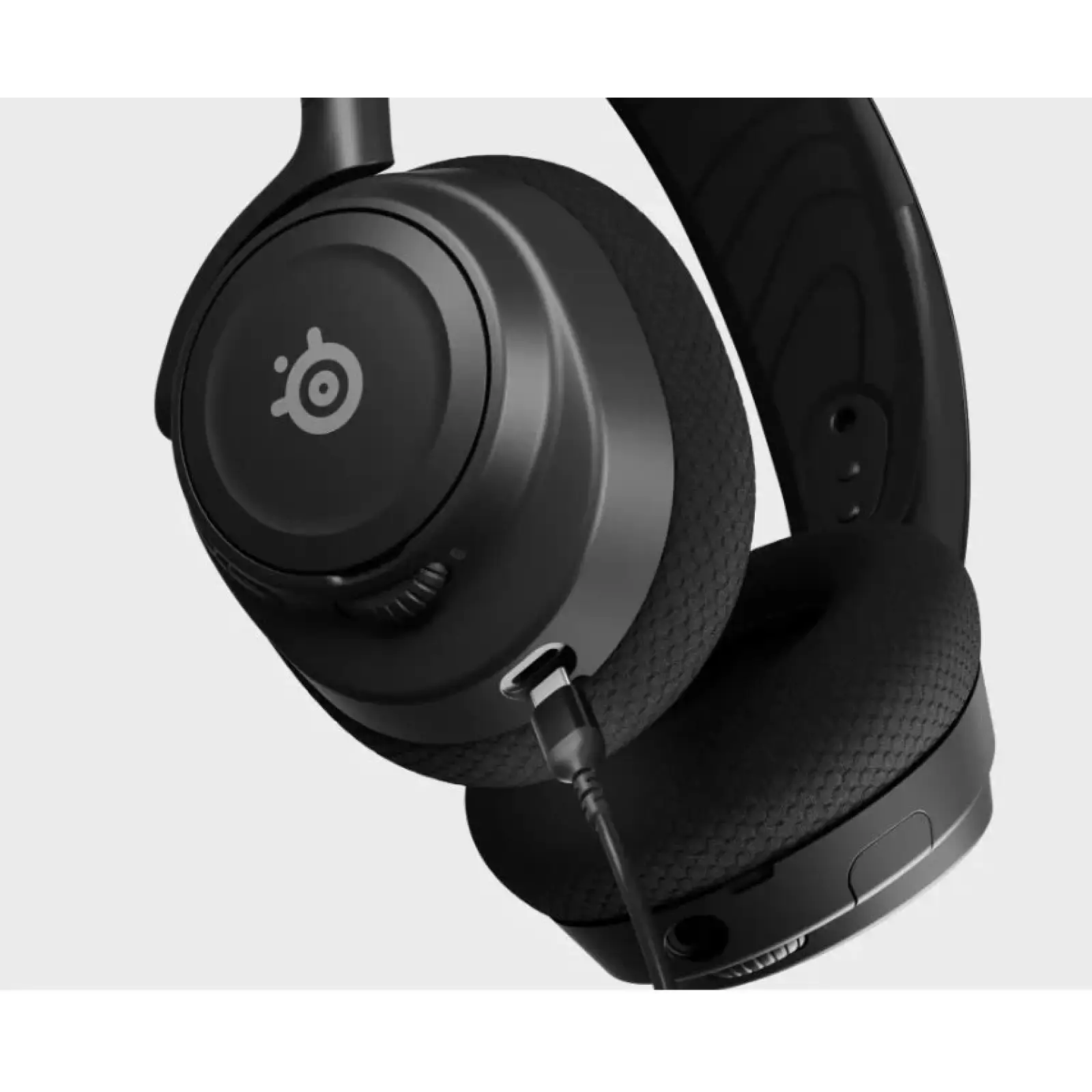 Bluetooth-гарнітура SteelSeries Arctis Nova 7 Black (SS61553) UA