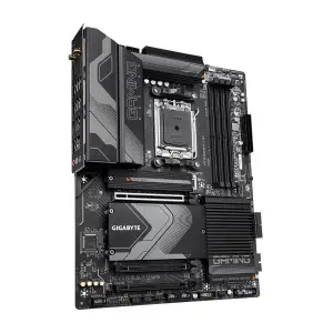 Материнська плата Gigabyte X670 Gaming X AX Socket AM5 UA