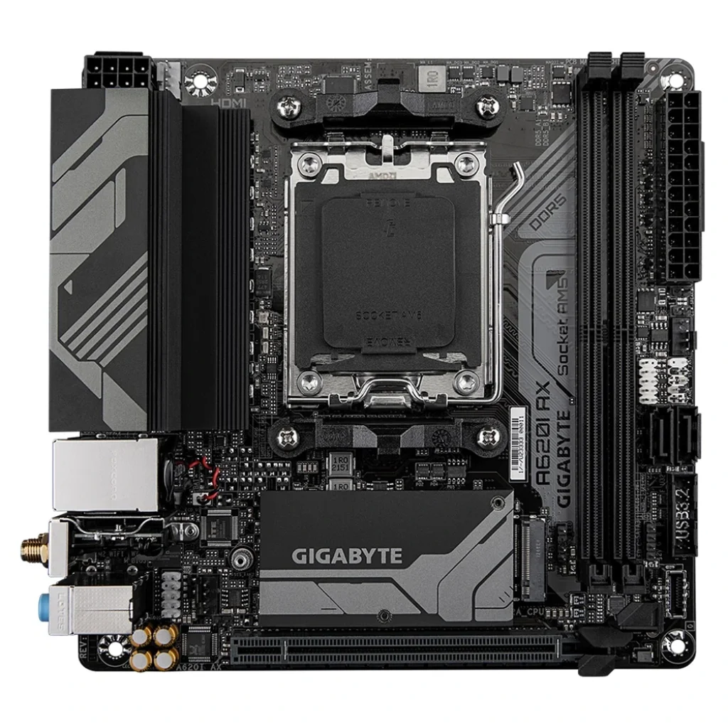 Материнская плата Gigabyte A620I AX Socket AM5 UA