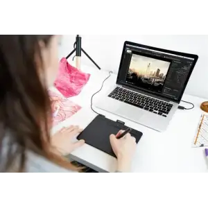 Графічний планшет Wacom Intuos S Black (CTL-4100K-S) UA