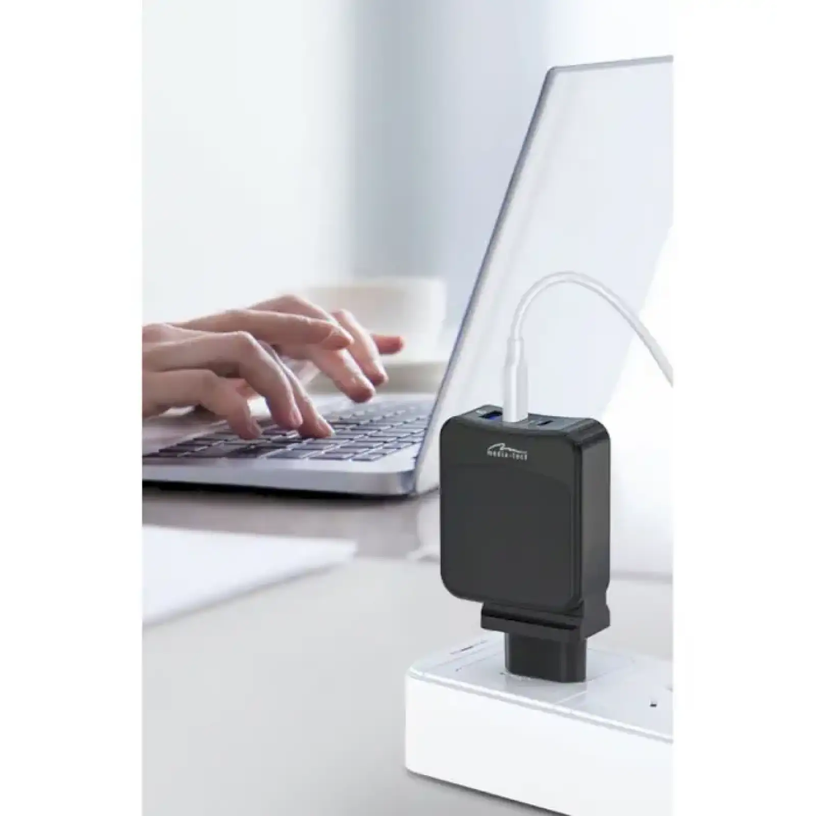 МЗП Media-Tech MT6252 65W Black UA