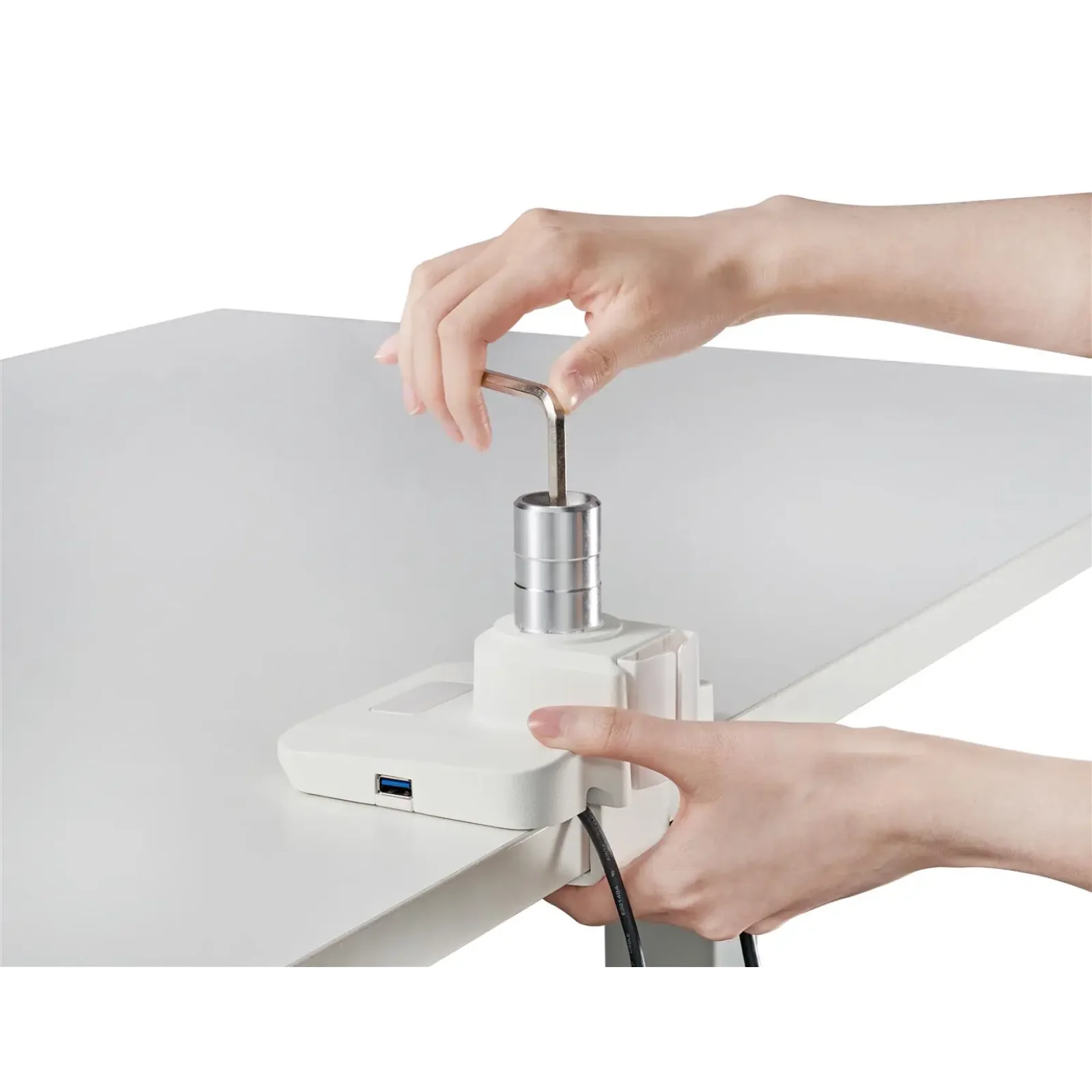 Кронштейн OfficePro MA801W 17-49