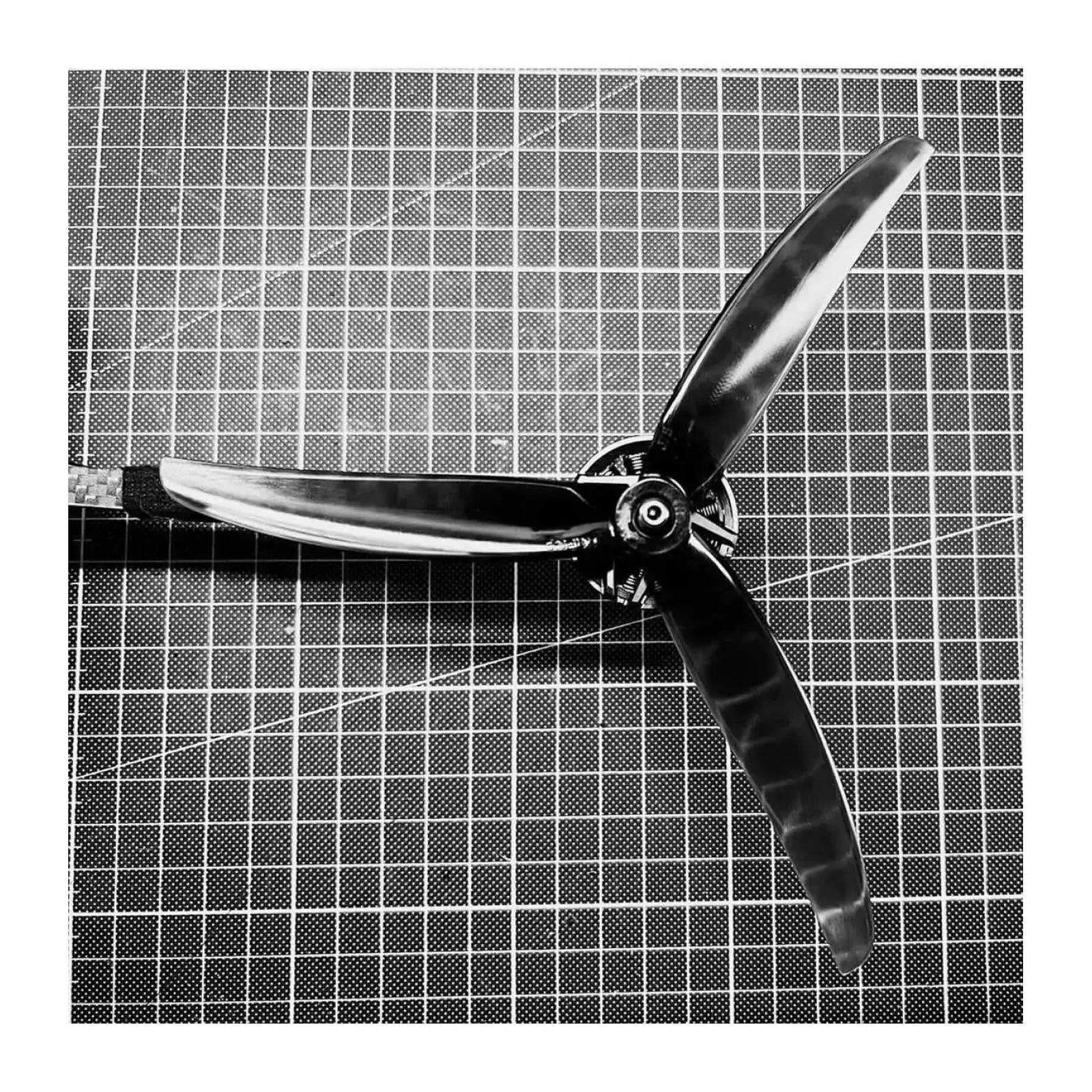 Пропеллеры HQProp 7x5x3 Light Grey (2CW+2CCW) Poly Carbonate (760625797166) UA