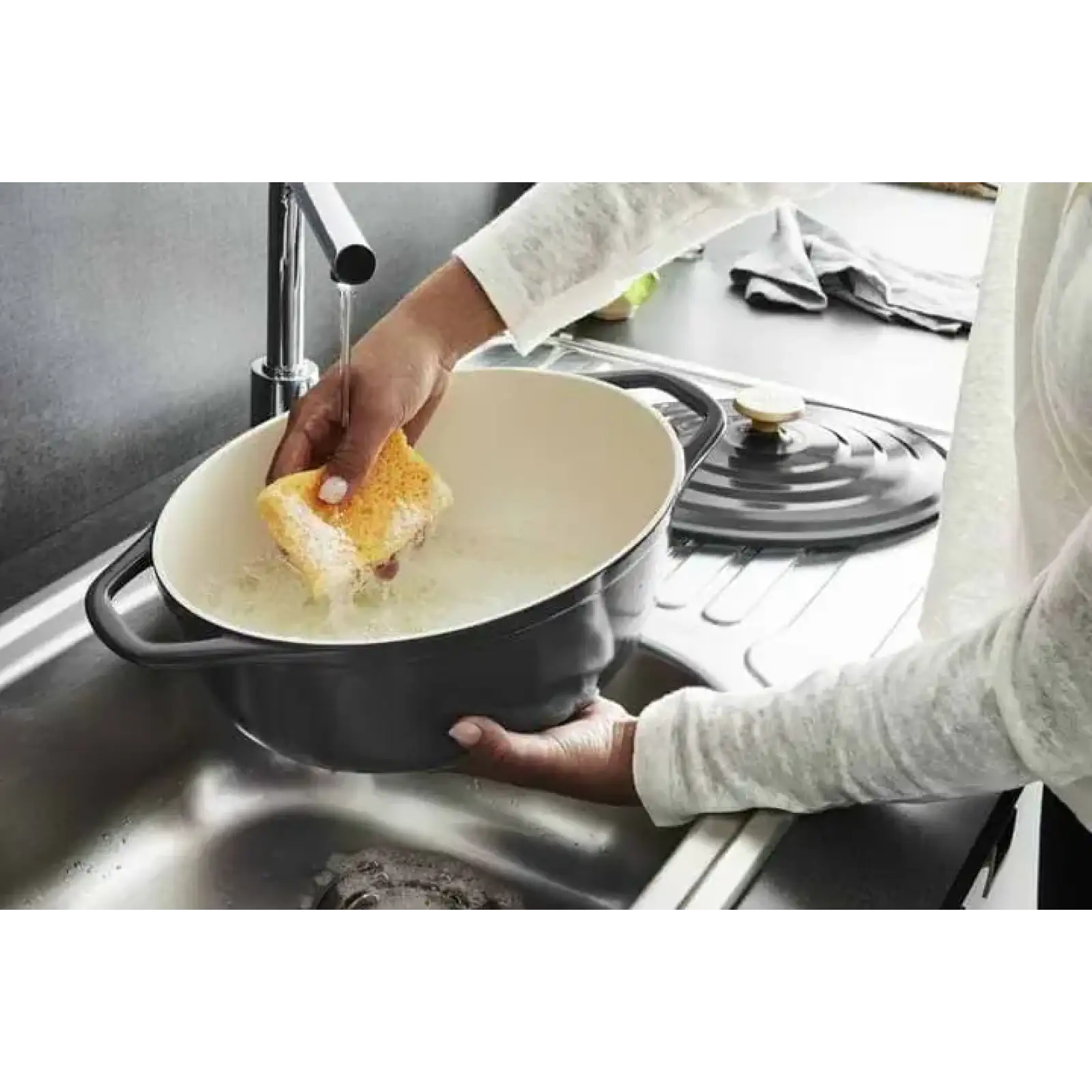 Кастрюля Tefal Air 24 см 4.7 л (E2554604) UA