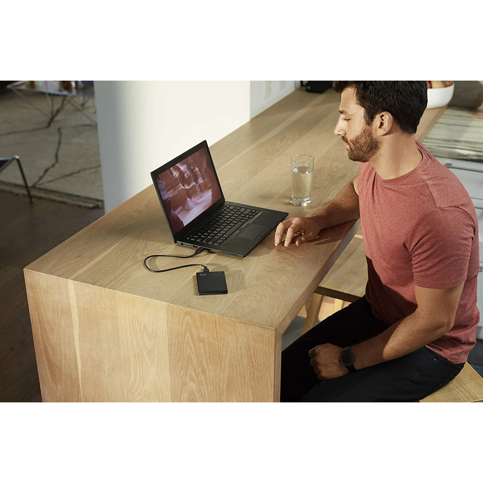 Внешний жесткий диск 2.5