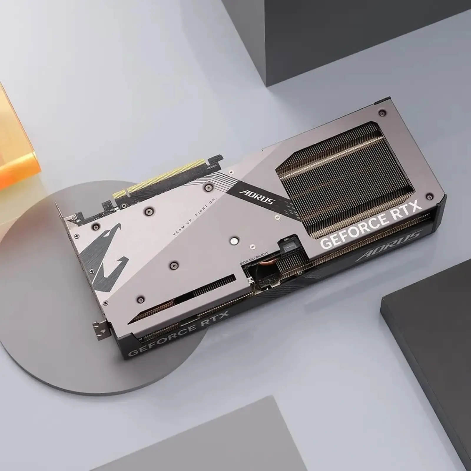 Відеокарта GF RTX 4060 8GB GDDR6 Aorus Elite Gigabyte (GV-N4060AORUS E-8GD) UA