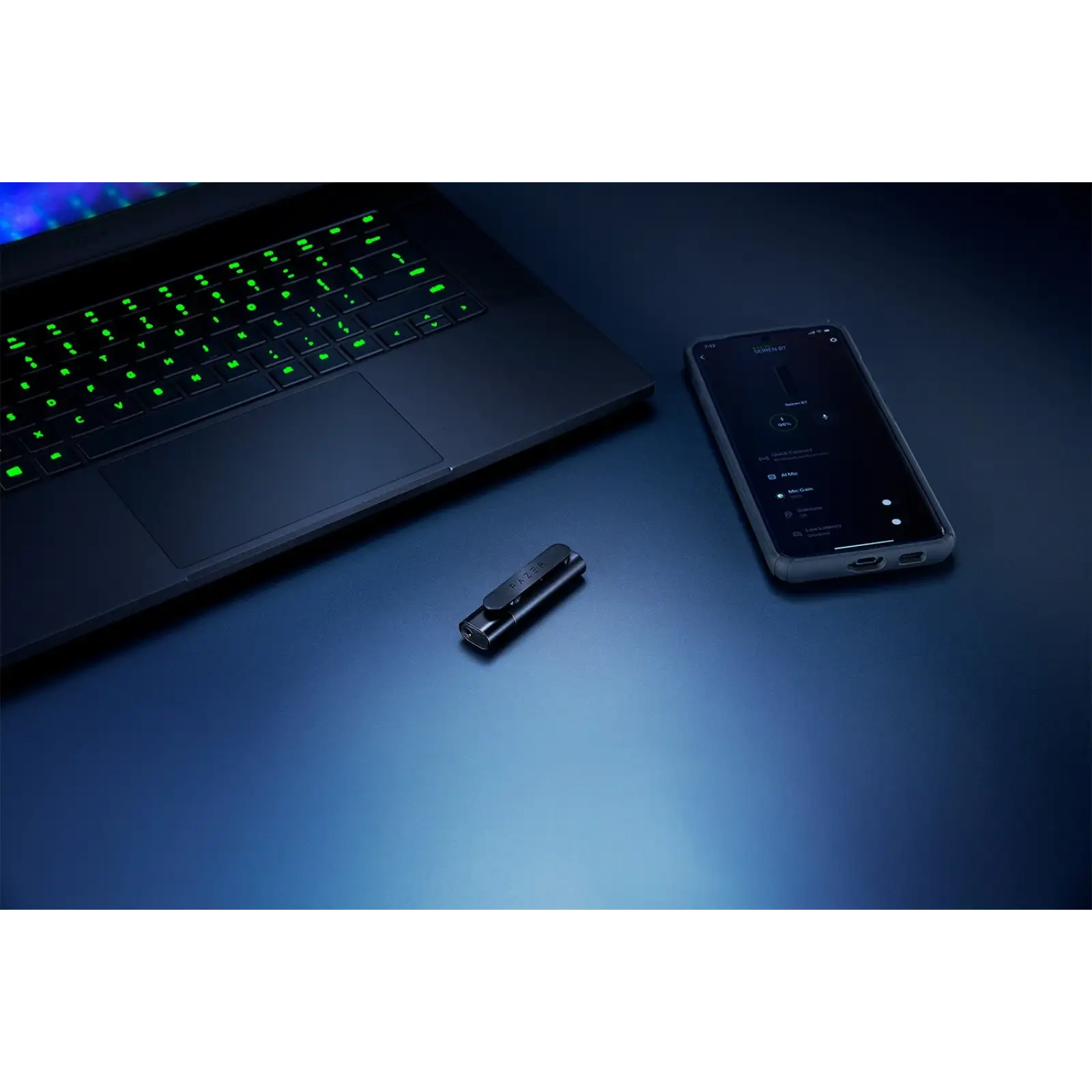 Микрофон Razer Seiren BT (RZ19-04150100-R3M1) UA