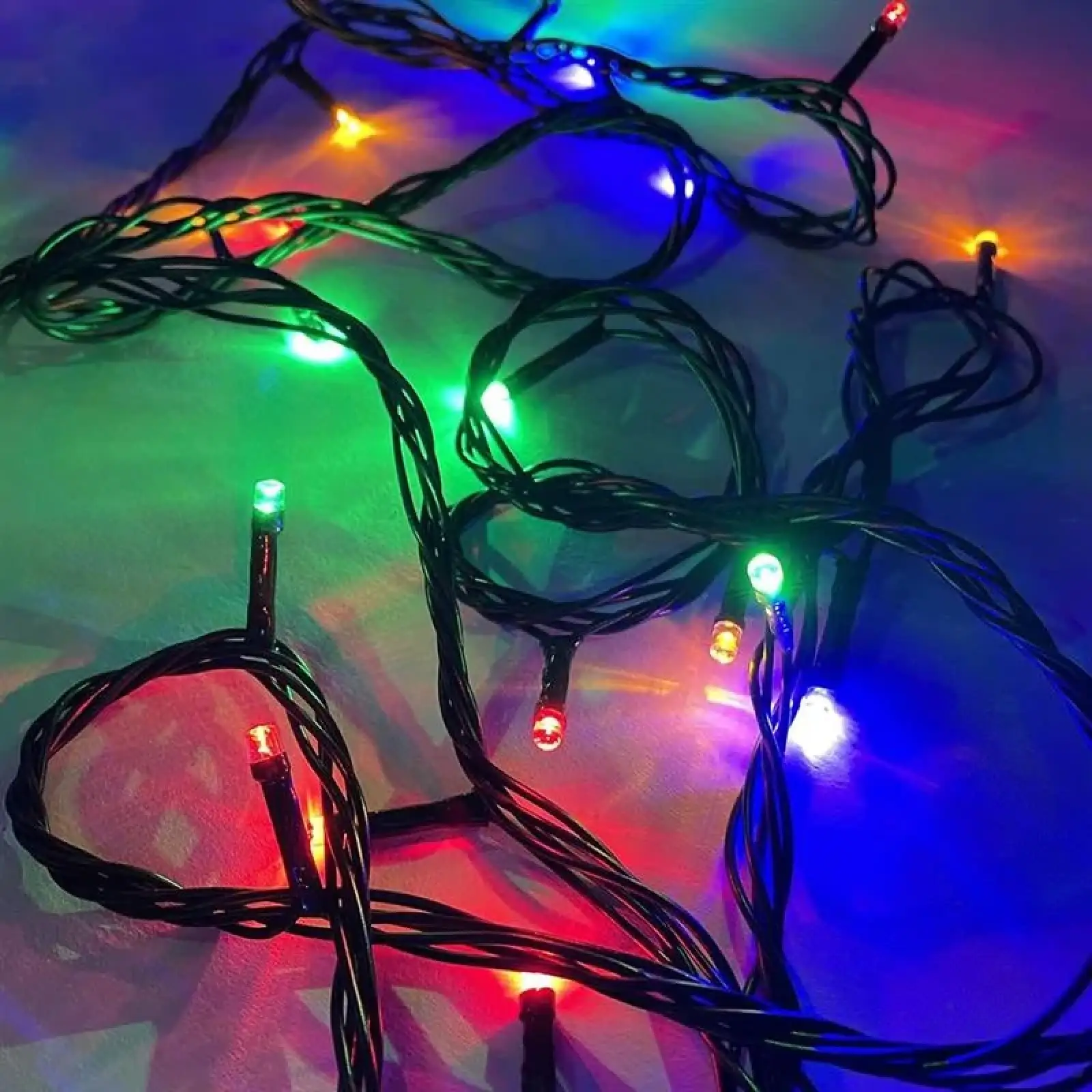 Світлодіодна гірлянда ColorWay (CW-G-100L10VMC) 100LED, 10м, 8 функцій, різнокольорова, 220V UA