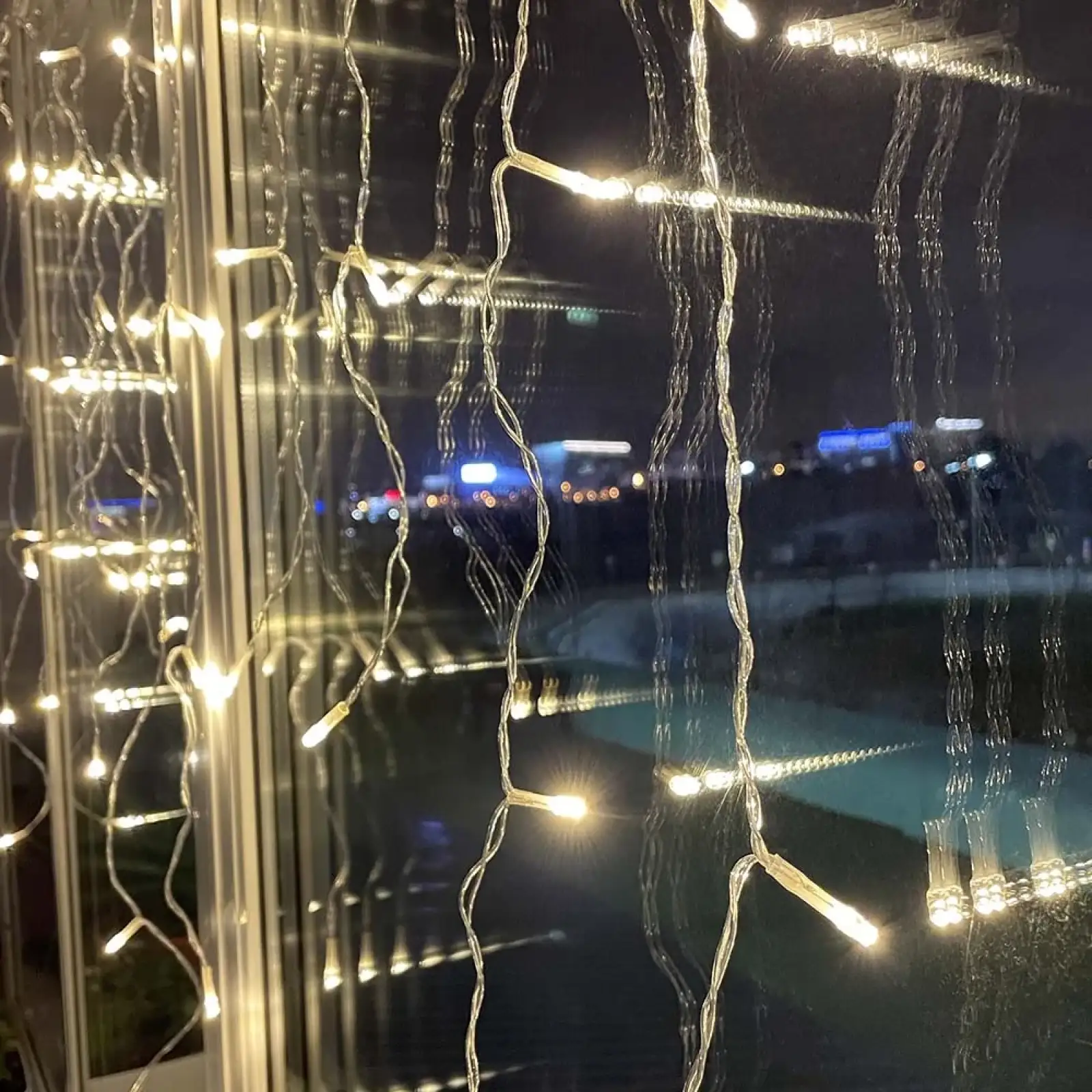 Світлодіодна гірлянда ColorWay (CW-GF-100L36UMC) бахрома 100LED, 3мx0.6м, різнокольорова USB UA